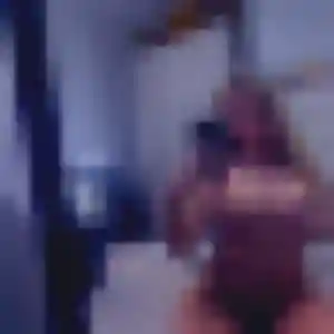 rencontre coquine à Algrange : photo de Anne-Charlotte, 42 ans - sans engagement