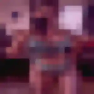 Photo de Romane à Baume-les-Dames (33 ans) - rencontre coquine discret