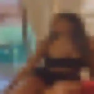 Profil de Faustine à Genlis (34 ans) - rencontre coquine sans inscription