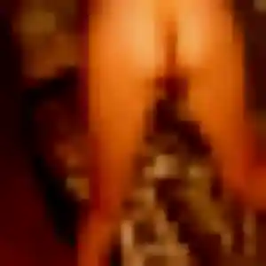 Giulia, 33 ans, connectée à Holtzheim pour une rencontre coquine