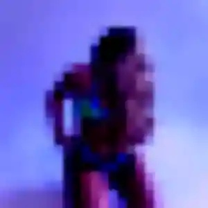 Charmante Lucienne, 38 ans à Metz - voir sa photo