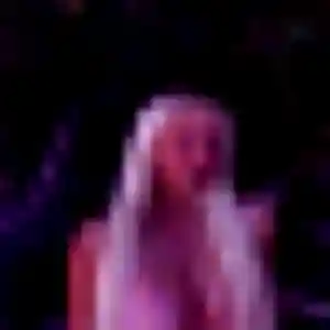 Whitney, 21 ans, en ligne à Rethel pour une rencontre coquine