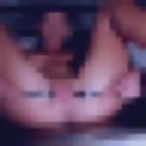Adelaide, 34 ans, connectée à Rosières-près-Troyes pour un rencontre coquine