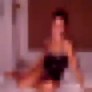 Lucie, 35 ans, connectée à Saint-Louis pour une rencontre coquine