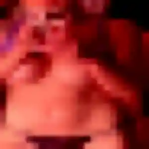 Photo de Ornella à Sainte-Croix-en-Plaine (35 ans) - rencontre coquine sans inscription