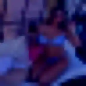 Fatima, 34 ans, en ligne à Terville pour une rencontre coquine