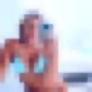 Lena, fille de 20 ans veut rencontre coquine à Varangéville