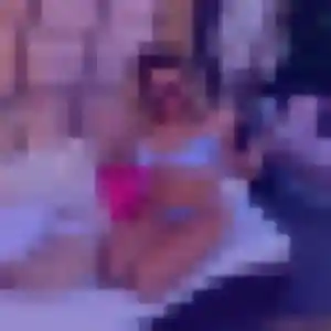 Photo exclusive de Leila, 31 ans à Villeneuve-sur-Yonne - rencontre sans lendemain